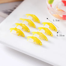 Load image into Gallery viewer, 50pcs 1.5cm 2.2cm Mini Koi Fish Resin Ornaments Small Carp Epoxy Goldfish for Crafts, Fish Tank Decor, Fairy Garden, Miniatures DIY Projects