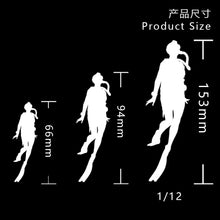 Load image into Gallery viewer, Deep Diving Girl Unpainted Resin Figure 1/35 1/24 1/12 Scale Unassembled Model