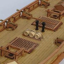 Load image into Gallery viewer, 50 pcs Miniature Wooden Wine Barrels Cask Bucket Model HO OO Scale 1:87 DIY Scenery Dollhouse Landscape Terrarium Diorama Craft Supplies