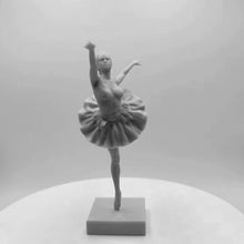 Load image into Gallery viewer, Black Swan Natalie Portman Ballet Dancer Unpainted Resin Figure 1/24 Scale Unassembled Model
