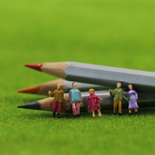 Load image into Gallery viewer, 100pcs Miniature Passenger People Figures 1:160 N Scale Model Train Scenery Diorama Supplies