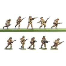 Load image into Gallery viewer, WWII British Army Combat Team Soldiers 10 People Miniature Unpainted Resin Figure 1/72 Scale Unassembled Model