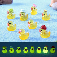 Load image into Gallery viewer, 30pcs Mixed Luminous Mini Yellow Ducks, Glow-in-the-Dark Resin Duck Figurines, Fairy Garden Miniatures, DIY Aquarium, Dollhouse Decor