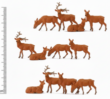 Load image into Gallery viewer, 12pcs Miniature Deer Animals 1:87 HO Scale Model Railway Scenery Craft Supplies