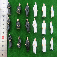Load image into Gallery viewer, 50 pcs Miniature Arab People Figure 1:50-200 Model Railway Building Landscape Accessories Fairy Garden Terrarium Diorama Craft Supplies