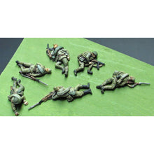 Load image into Gallery viewer, WWII Soviet Soldiers Falling 6 People Miniature Unpainted Resin Figure 1/72 Scale Unassembled Model