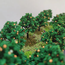 Load image into Gallery viewer, 10pcs Miniature Orange Trees HO Scale 1:87 Model for Railway Scenery