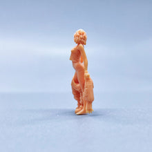 Load image into Gallery viewer, Alan Ripley Alien Miniature Unpainted Figure 1/64 1/50 1/43 1/35 1/24 1/18 Scale Model Scene Layout Accessories Diorama Supplies