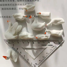 Load image into Gallery viewer, 10pcs Mini White Swan Figurines, Resin Animal Miniatures for Fairy Garden, Moss Terrarium, DIY Dollhouse, Craft & Bonsai Decorations