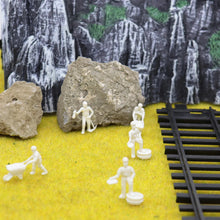 Load image into Gallery viewer, 25pcs HO Scale 1:87 Unpainted Miniature Worker People Figures for Model Railway, Diorama, Architecture, and Landscape Scene Crafts