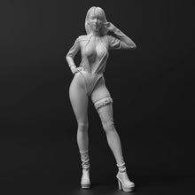 Load image into Gallery viewer, Sexy Racing Girl Unpainted Resin Figure 1/35 1/24 1/12 Scale Unassembled Model