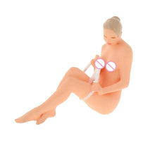 Load image into Gallery viewer, Miniature Bathtub Figures – 1:64 Scale Man Woman Bathing People for Dioramas, Architecture Models & Scenery Layouts