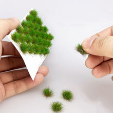 Load image into Gallery viewer, 33pcs Miniature Grass Tuft Models, Railway Scenery, Diorama Supplies