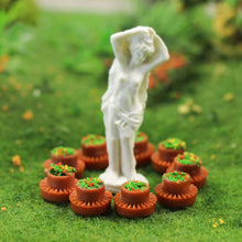 Load image into Gallery viewer, 12pcs Miniature Round Flowerbed Set N HO OO O Scale Model Park Border Parterre Garden Decor for Railway Diorama Scene Craft Supplies