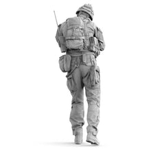 Load image into Gallery viewer, U.S. Army Ranger Soldier Unpainted Resin Figure 1/16 Scale Unassembled Model
