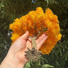 Load image into Gallery viewer, 28cm/ 40cm Yellow Orange Miniature Wire Tree Model G Scale for Dioramas, DIY Landscape, Dollhouse, Railway scenery, and Train Layouts