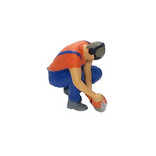 Load image into Gallery viewer, Miniature Repair Worker People Figure 1:87 Model Sand Table Scenery Building Landscape Accessories Toys Diorama Supplies