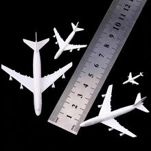 Load image into Gallery viewer, 3pcs Unpainted Miniature Airplane Models Scale 1:150-500 Aircraft for Diorama Projects, Airport Scenery