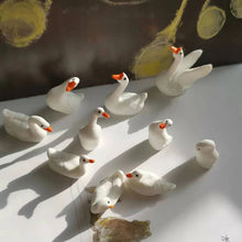 Load image into Gallery viewer, 10pcs Mini White Swan Figurines, Resin Animal Miniatures for Fairy Garden, Moss Terrarium, DIY Dollhouse, Craft & Bonsai Decorations