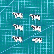Load image into Gallery viewer, 6 pcs Miniature Dairy Cow Farm Animal Figure 1:150 Model N Scale Fairy Garden Landscape Accessories Terrarium Diorama Craft Supplies