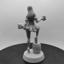 Load image into Gallery viewer, German Beer Girl Unpainted Resin Figure 1/24 Scale Unassembled Model