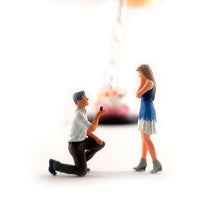 Load image into Gallery viewer, 2 pcs Miniature Marriage Proposal Couple People Figure 1:64 Model Sand Table Scenery Building Landscape Accessories Toys Diorama Supplies