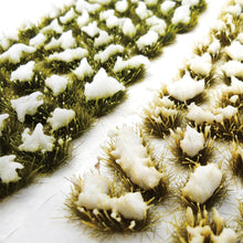 Load image into Gallery viewer, Miniature Snow Grass Cluster Tuft Models Railway Train Layout DIY Sand Table Dollhouse Garden Landscape Terrarium Diorama Craft Supplies