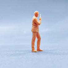 Load image into Gallery viewer, Sean Connery James Bond 007 Miniature Unpainted Figure 1/64 1/50 1/43 1/35 1/24 1/18 Scale Model Scene Layout Accessories Diorama Supplies