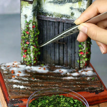 Load image into Gallery viewer, 33ml Miniature Model Leaves for Dioramas, Railway Scenery, Fairy Garden, Terrain, DIY Landscape Supplies