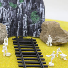 Load image into Gallery viewer, 25pcs HO Scale 1:87 Unpainted Miniature Worker People Figures for Model Railway, Diorama, Architecture, and Landscape Scene Crafts
