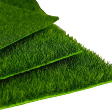 Load image into Gallery viewer, Miniature Grass Lawn Mat (15/30cm Square, 3/5/8mm Thick) – Terrarium DIY, Diorama Landscape Supply