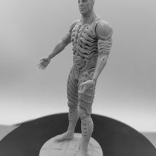 Load image into Gallery viewer, Sci-Fi Movie Character Engineer Unpainted Resin Figure 1/24 Scale Unassembled Model