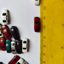 Load image into Gallery viewer, 30/50/100pcs 1:250 Miniature Cars Set Painted ABS Vehicles for Model Railway, Architecture Layouts, Dioramas, Street Scenes, Craft Supplies