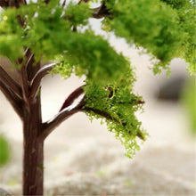 Load image into Gallery viewer, Miniature Green Tree Models 4cm Diorama & Railway Scenery Landscape Craft Supplies (10pcs)