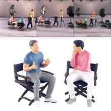 Load image into Gallery viewer, Miniature Movie Character Chating Scene People Hand Painted Figure 1:64 Model S Scale Building Street Landscape Accessories Diorama Supplies