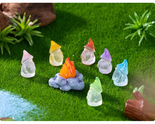Load image into Gallery viewer, 50/100pcs Luminous Mini Gnomes, Glow in the Dark Fairy Garden Figurines, Micro Landscape, Terrarium, Pot, Home, and DIY Décor Accessories