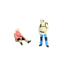 Load image into Gallery viewer, 2 pcs Miniature Climbing Hiking Man Woman People Figure 1:87 Model Sand Table Layout Building Landscape Accessories Diorama Supplies