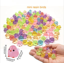 Load image into Gallery viewer, 20pcs Mini Resin Birds & Animals Glow in the Dark Tiny Luminous Figurines for Fairy Garden, Terrarium, Micro Landscape Crafts