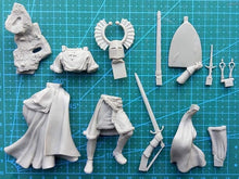 Load image into Gallery viewer, Medieval Teutonic Knight Resin Figure 1/18 Scale Unassembled Model