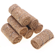 Load image into Gallery viewer, 4pcs Miniature Hay Bales for Dollhouse Farm Scene Rustic Straw Blocks Fairy Garden Accessories