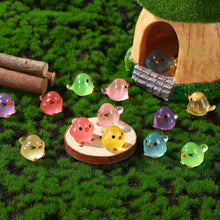 Load image into Gallery viewer, 20pcs Mini Resin Birds & Animals Glow in the Dark Tiny Luminous Figurines for Fairy Garden, Terrarium, Micro Landscape Crafts