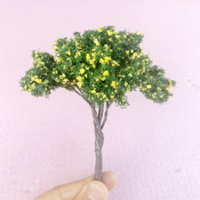 Load image into Gallery viewer, 2 pcs 12cm Miniature Flower Trees Model with Wire Trunk for Train Layout, DIY Sand Table, Dioramas, Dollhouse Gardens, and Micro Landscape