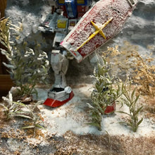 Load image into Gallery viewer, Miniature Long Leaf Vegetation Reed Grass Model Train Railway Accessories DIY Scenery Landscape Dollhouse Terrarium Diorama Craft Supplies