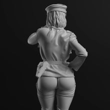 Load image into Gallery viewer, Sexy Female Officer Unpainted Resin Figure 1/35 1/24 1/12 Scale Unassembled Model