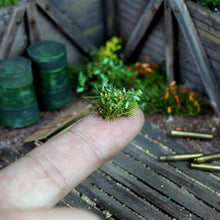 Load image into Gallery viewer, Miniature Irregular Weed Ground Grass Cluster Model Railway Layout Accessories DIY Landscape Dollhouse Terrarium Diorama Craft Supplies