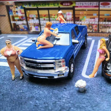 Load image into Gallery viewer, Miniature Bikini Car Wash Sexy Girl Woman People Figure 1:64 Models Dollhouse Building Landscape Scene Accessories Diorama Supplies