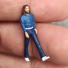 Load image into Gallery viewer, Miniature Band Member People Figure 1:64 Model Sand Table Scenery Building Street Landscape Accessories Toys Diorama Supplies