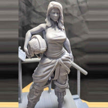 Load image into Gallery viewer, Rebel Pilot Female Unpainted Resin Figure 1/18 Scale Unassembled Model