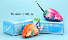 Load image into Gallery viewer, Set of 3 Classic Mouse Retro Clockwork Wind Up Tin Toy Collectible