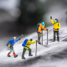 Load image into Gallery viewer, Miniature Mountain Hiking & Ice Climbing Figures 1:87 Scale Model Scenery Supplies